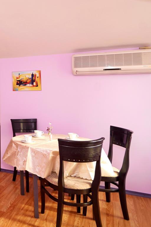 Batak Studio Burgas Stad Kamer foto