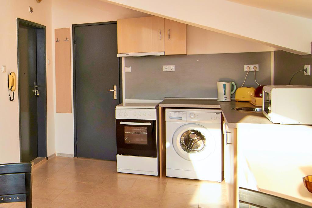 Batak Studio Burgas Stad Kamer foto